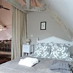 Сasa de vacaciones Résidence Les Trois Jardins Avec Wifi Et Parking Gratuit Sarlat