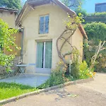 Les Trois Jardins Avec Wifi Et Parking Gratuit Sarlat-la-Canéda