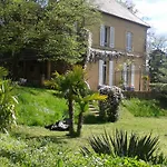 Les Trois Jardins Avec Wifi Et Parking Gratuit Sarlat
