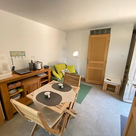 Prázdninový dům Les Trois Jardins Avec Wifi Et Parking Gratuit *