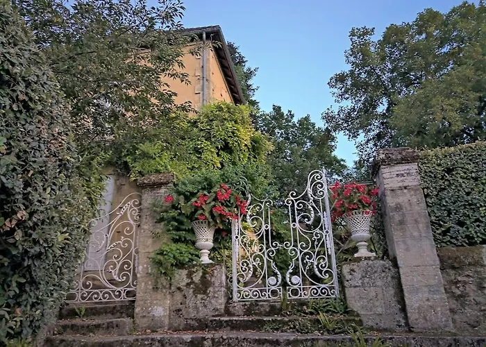 Prázdninový dům Les Trois Jardins Avec Wifi Et Parking Gratuit