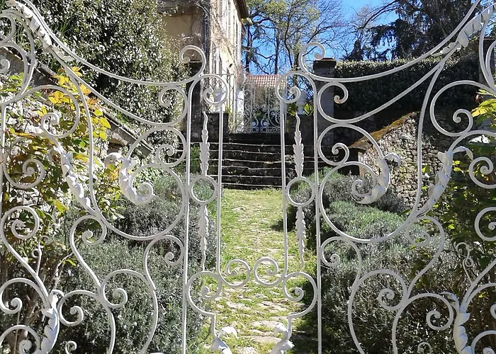Les Trois Jardins Avec Wifi Et Parking Gratuit Prázdninový dům Sarlat-la-Canéda