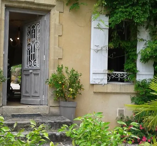Les Trois Jardins Avec Wifi Et Parking Gratuit Sarlat-la-Canéda